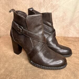 Born Brown Leather High Heeled Ankle Boots Buckle Zip Up Indie Sleaze Euro Club